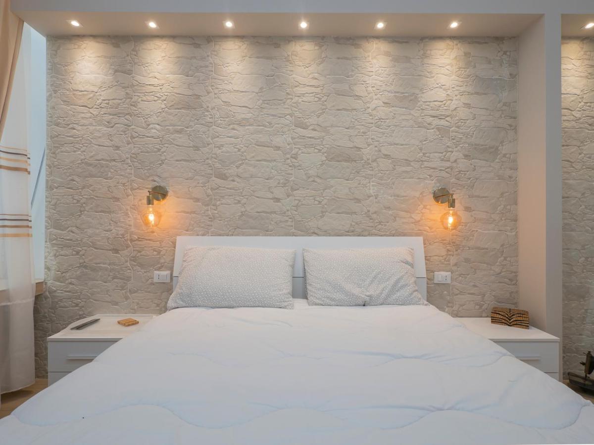 Апартаменты White Loft Near Duomo Orti 14 Милан Экстерьер фото